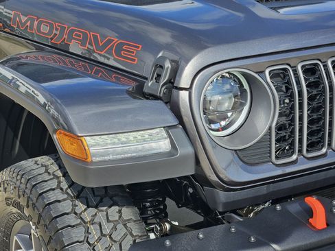 New 2026 Jeep Gladiator Mojave AWD/4WD image 9