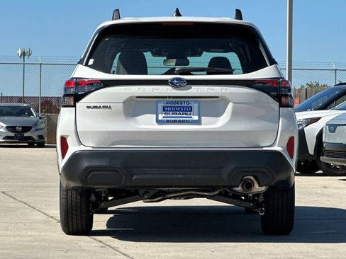 New 2026 Subaru Forester AWD/4WD image 4