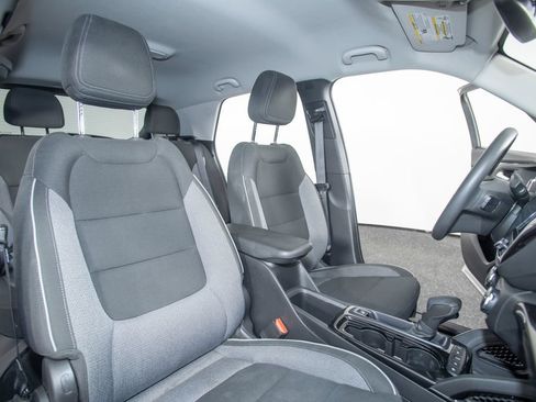 Used 2023 Chevrolet TrailBlazer LT w/ Convenience Package FWD image 43
