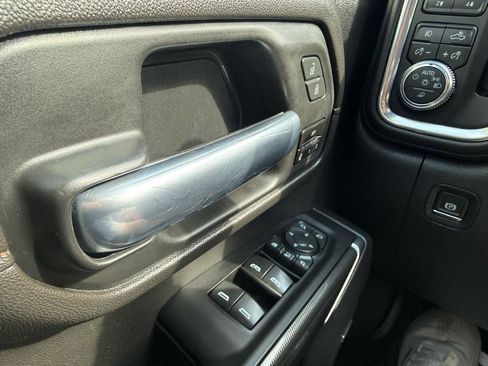 Used 2020 GMC Sierra 2500 AT4 w/ AT4 Premium Package AWD/4WD image 26