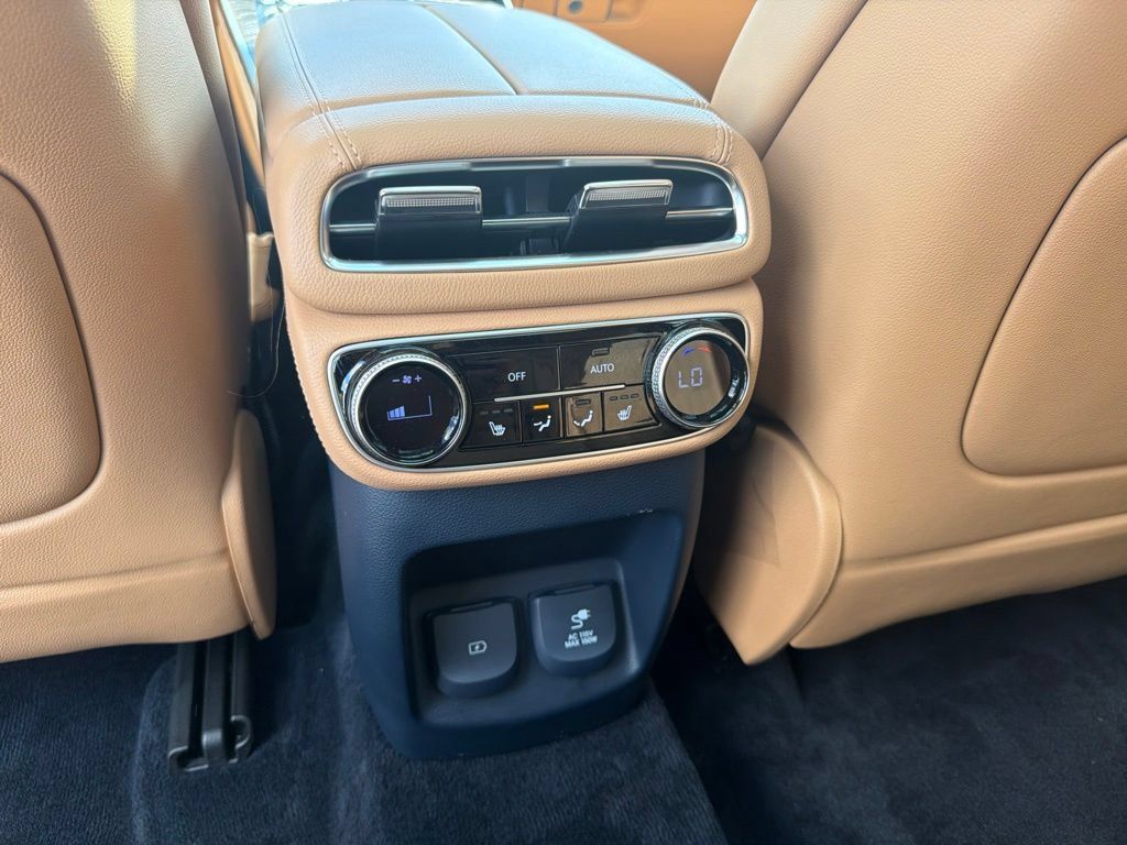 Used 2024 Genesis GV80 3.5T Advanced w/ Advanced Package AWD/4WD image 37
