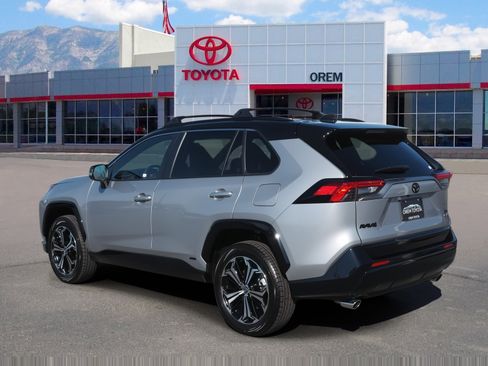 Used 2025 Toyota RAV4 XSE image 5