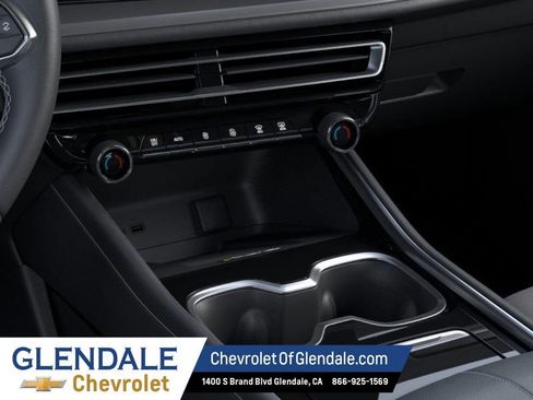 New 2026 Chevrolet Traverse LT FWD image 23