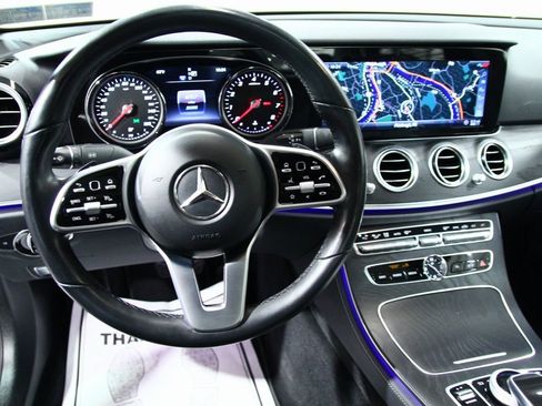 Used 2019 Mercedes-Benz E 300 E 300 image 6