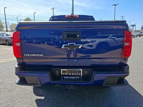 Used 2017 Chevrolet Colorado Z71 RWD image 5