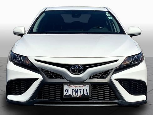 Certified 2024 Toyota Camry SE image 3