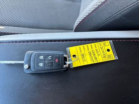 Used 2013 Chevrolet Equinox LT w/ Driver Convenience Package AWD/4WD image 17