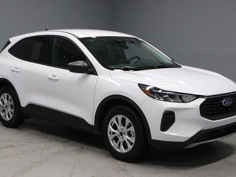 Certified 2025 Ford Escape Active image 1