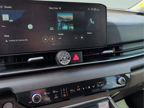 New 2026 Kia Carnival EX FWD image 31