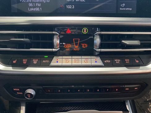 Used 2022 BMW M4 xDrive Competition image 18