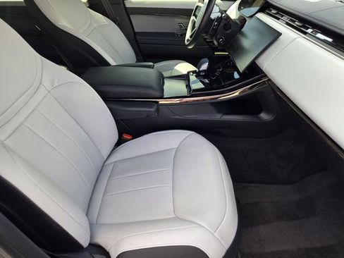 Used 2025 Land Rover Range Rover Sport Dynamic SE AWD/4WD image 12