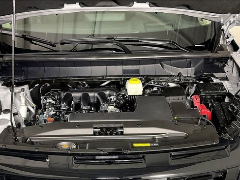 New 2026 Nissan Pathfinder Platinum w/ Cargo Package image 17