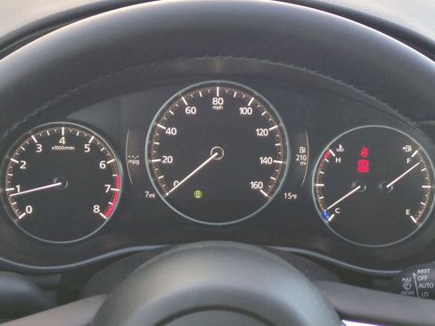 New 2026 MAZDA MAZDA3 2.5 S Hatchback w/ Premium Pkg image 33