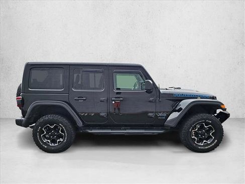 Used 2021 Jeep Wrangler Unlimited Rubicon 4xe w/ Cold Weather Group AWD/4WD image 4
