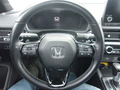 Used 2022 Honda Civic Sport image 11