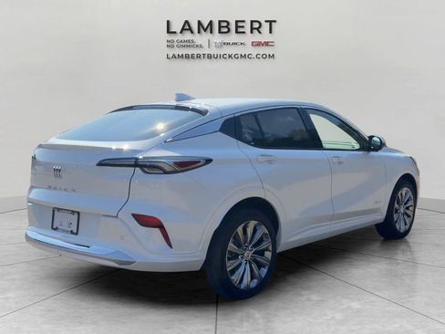 New 2026 Buick Envista Avenir FWD image 5