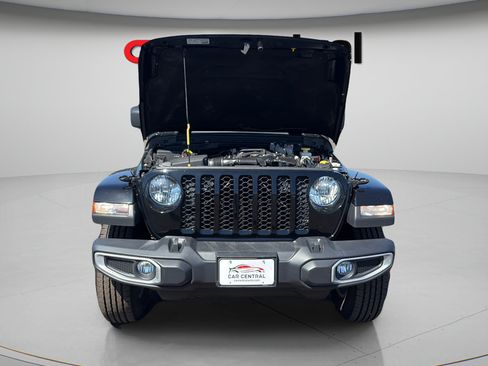 Used 2023 Jeep Gladiator Sport AWD/4WD image 24