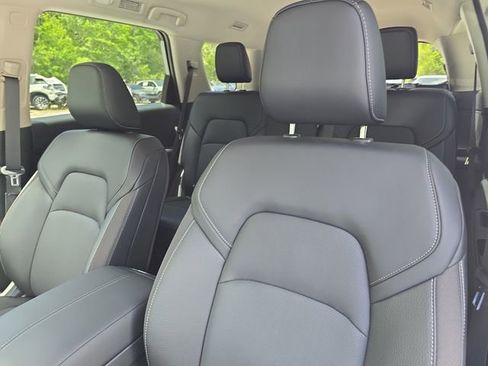 New 2026 Nissan Pathfinder SL FWD image 23