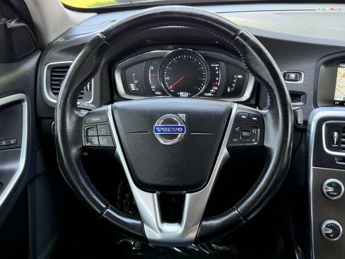 Used 2016 Volvo S60 T5 Premier FWD image 33