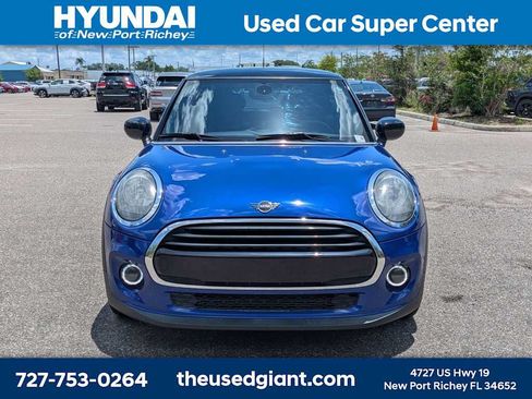 Used 2020 MINI Cooper 2-Door Hardtop FWD image 8