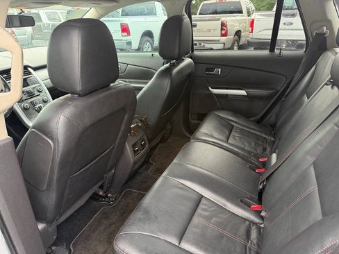 Used 2013 Ford Edge SEL FWD image 11