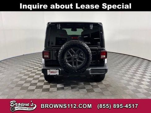 Used 2026 Jeep Wrangler Unlimited Sport AWD/4WD image 6