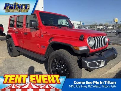 Used 2025 Jeep Wrangler Unlimited Sahara