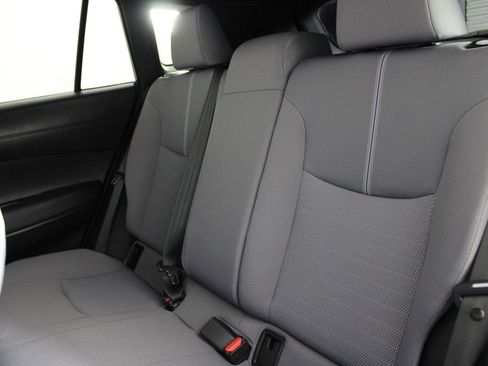 Used 2024 Toyota Corolla Cross SE w/ Moonroof Package image 25