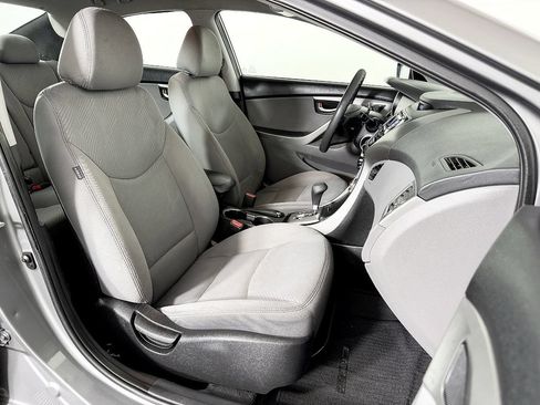 Used 2013 Hyundai Elantra GLS w/ Preferred Pkg FWD image 43