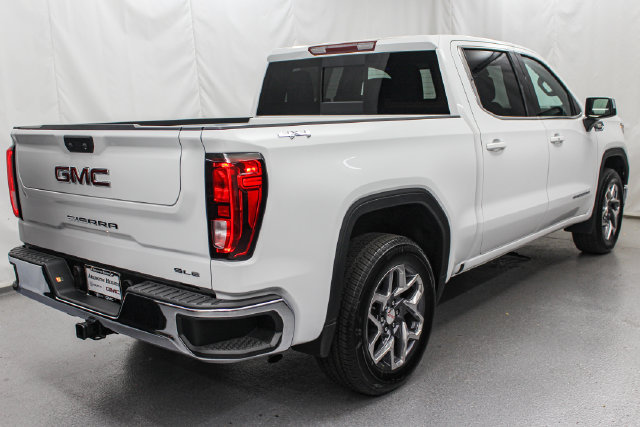 New 2026 GMC Sierra 1500 SLE w/ Preferred Package AWD/4WD image 12