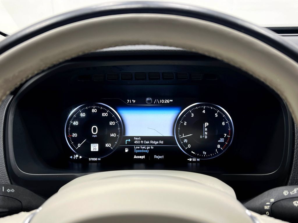 Used 2018 Volvo XC90 T6 Inscription w/ Convenience Package AWD/4WD image 25