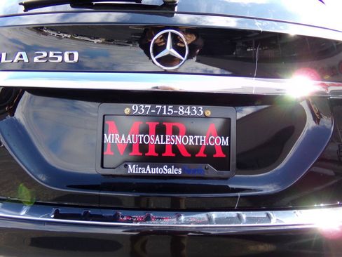 Used 2016 Mercedes-Benz GLA 250 image 38