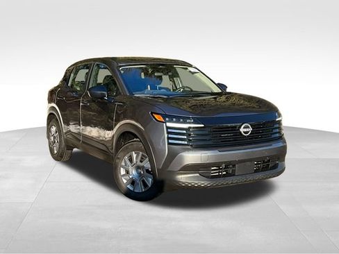 Certified 2025 Nissan Kicks S image 1