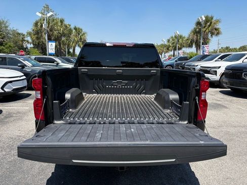 Used 2023 Chevrolet Silverado 1500 LT AWD/4WD image 11