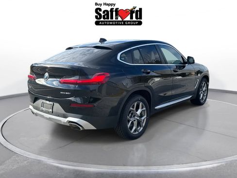 Used 2023 BMW X4 xDrive30i w/ Premium Package image 9