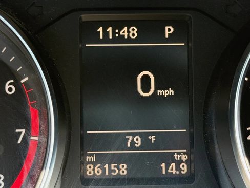 Used 2018 Volkswagen Passat 3.6 image 31