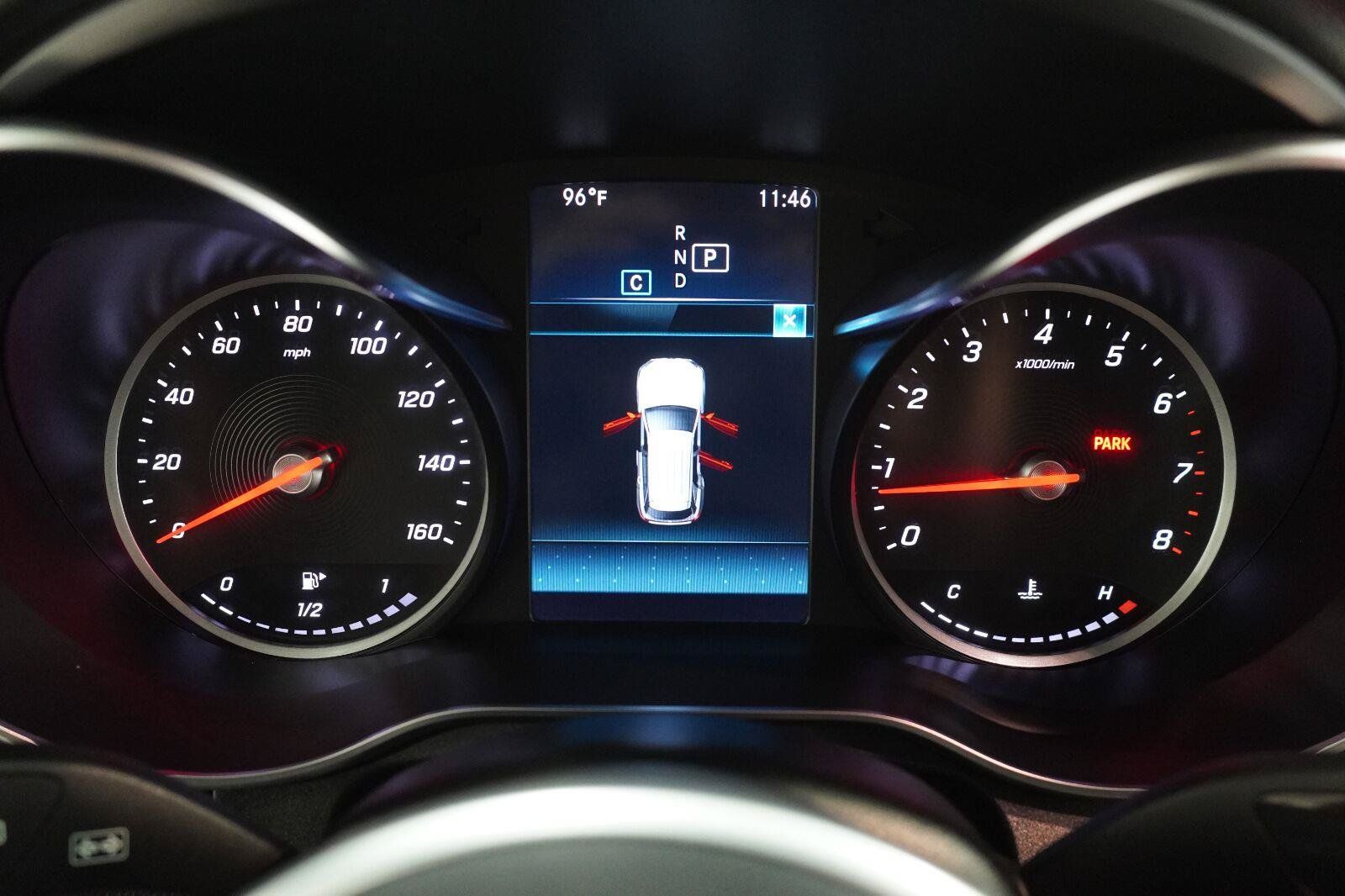 Used 2021 Mercedes-Benz GLC 300 image 12