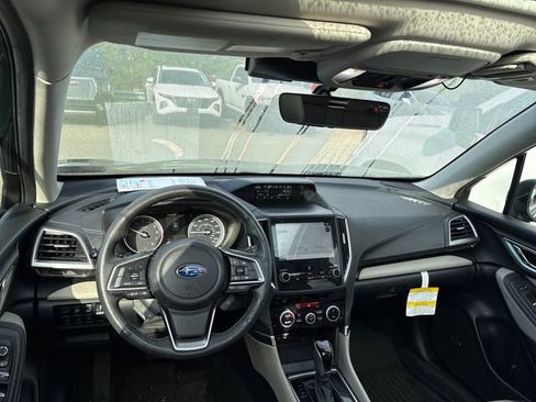 Used 2024 Subaru Forester Limited AWD/4WD image 11