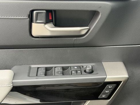 New 2026 Toyota Tundra Limited AWD/4WD image 25