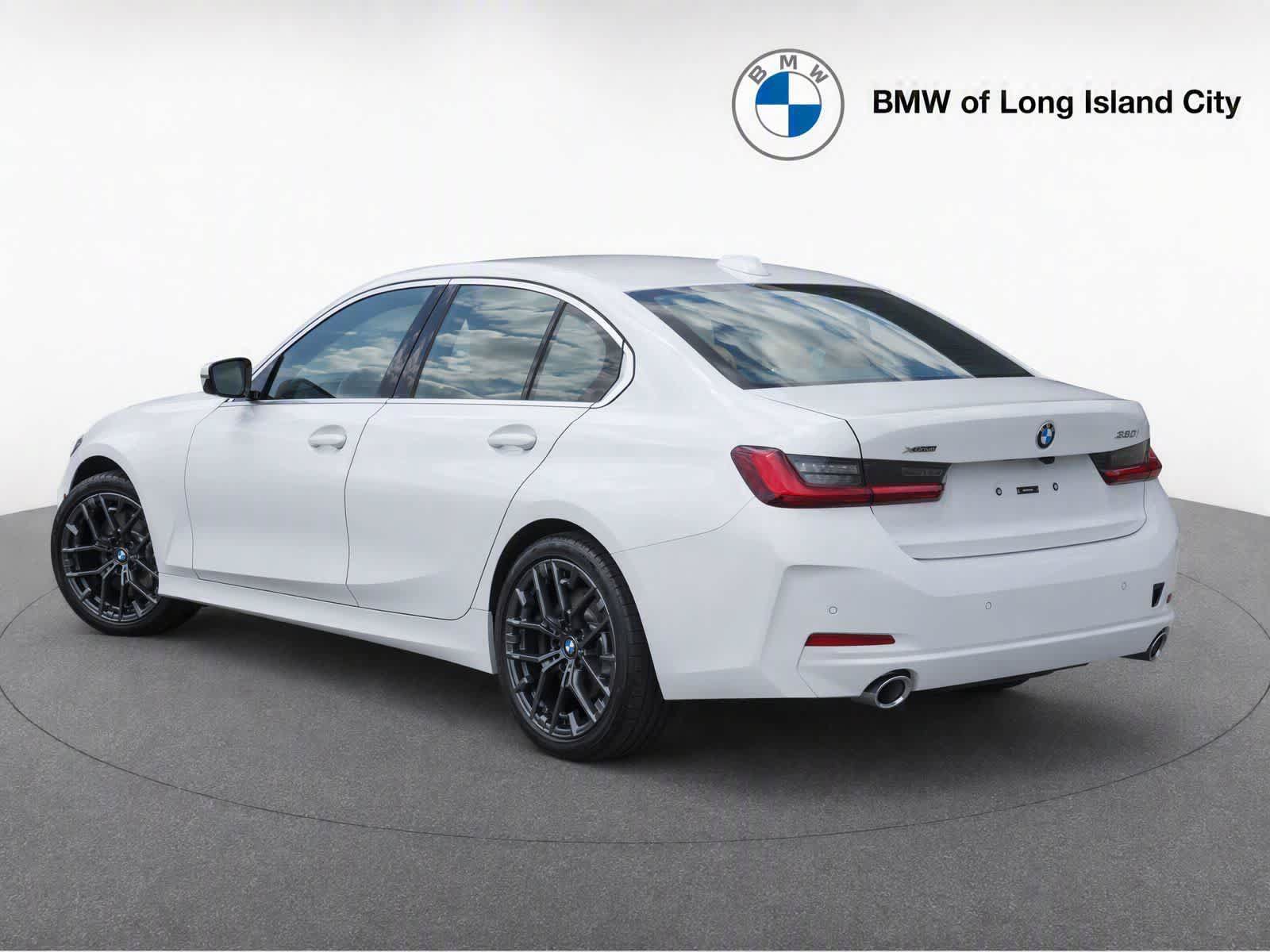 New 2026 BMW 330i xDrive Sedan w/ Convenience Package AWD/4WD image 5