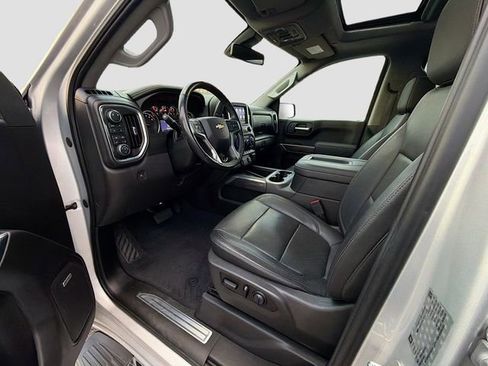 Used 2019 Chevrolet Silverado 1500 LTZ w/ LTZ Premium Package image 22