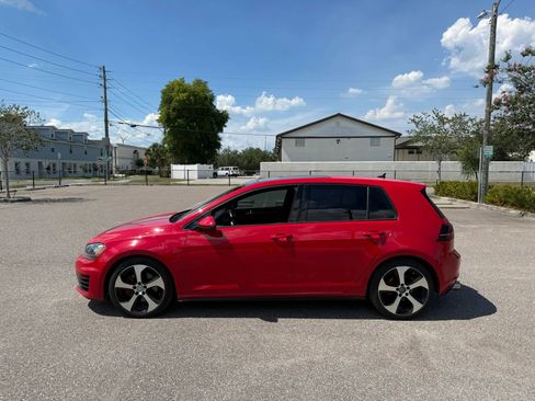Used 2016 Volkswagen GTI SE FWD image 5