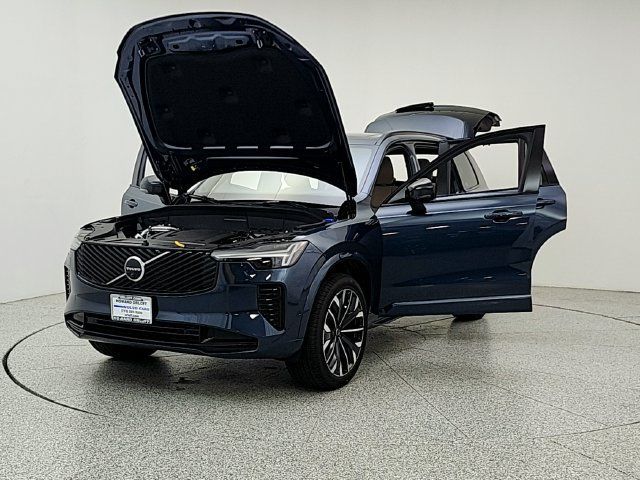 New 2027 Volvo XC90 B6 Ultra AWD/4WD image 9