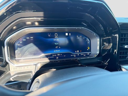 Used 2022 Chevrolet Silverado 1500 LTZ w/ LTZ Premium Package image 41