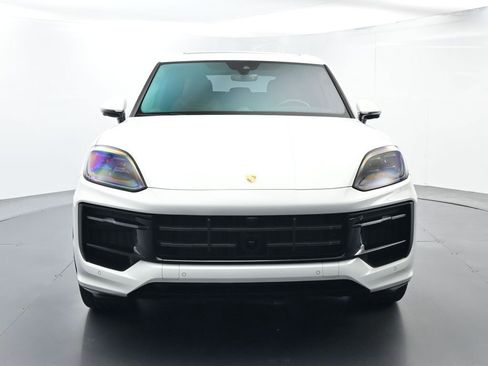 Certified 2026 Porsche Cayenne GTS image 18