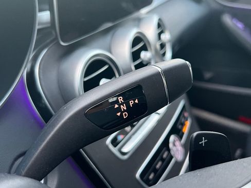 Used 2021 Mercedes-Benz C 300 4MATIC Sedan image 24