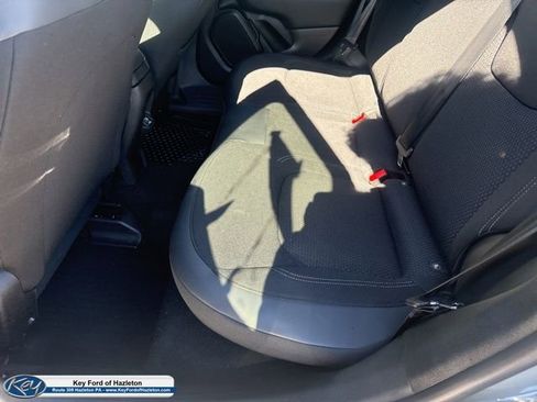 Used 2022 Jeep Renegade Altitude image 45