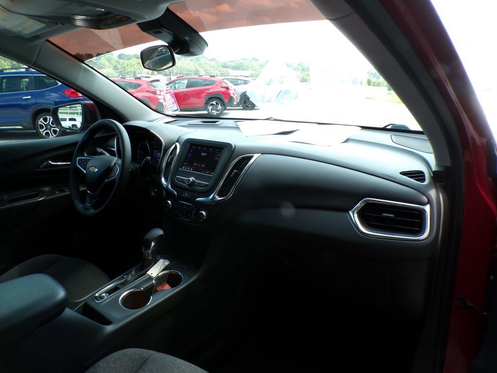 Used 2023 Chevrolet Equinox LT FWD image 14