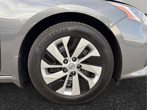 Used 2020 Nissan Altima 2.5 S image 12