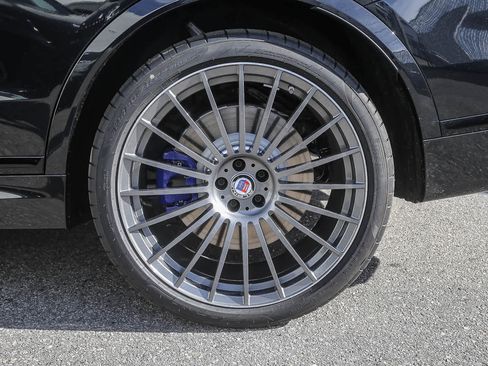 New 2026 BMW ALPINA XB7 image 8